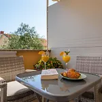 Fuer 2 Personen - 1 Kind Ca- 40 M² In Silo- Adriakueste Kroatien - Kroatisch By Interhome 실로